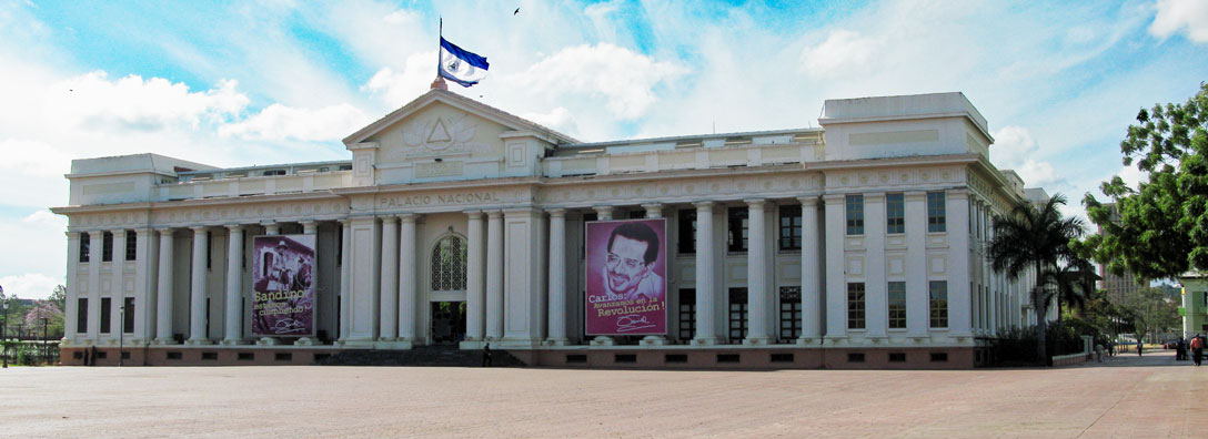 Der Nationalpalast in Managua