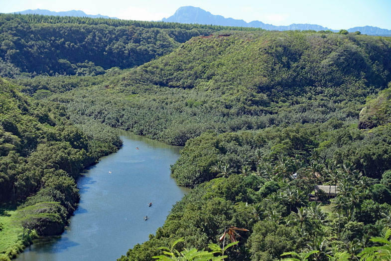 Der Wailua River mit dem  Kamokila Village